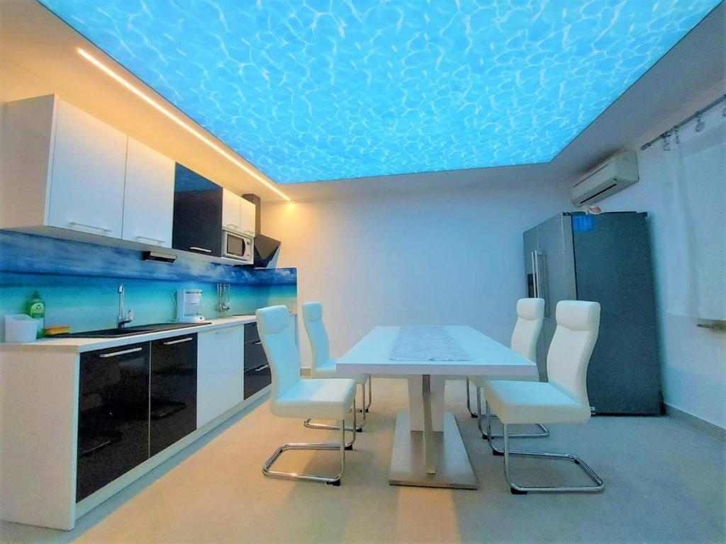 Beach Villa Baska Extérieur photo