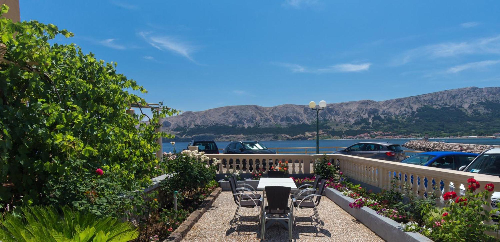 Beach Villa Baska Extérieur photo